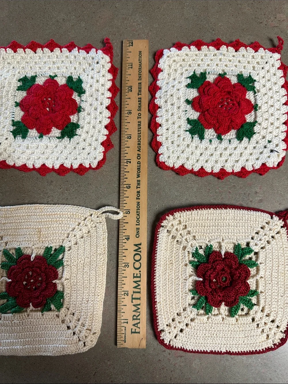 Vintage 4-Piece Handmade Crochet Potholder Set 3D Red Roses Granny Square